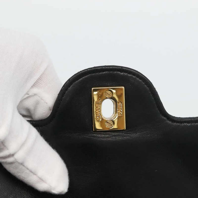 【日本直送】香奈兒鏈條雙蓋絎縫23包，羊皮材質，黑色金色雙C標誌，正品 ka2295SAV-23