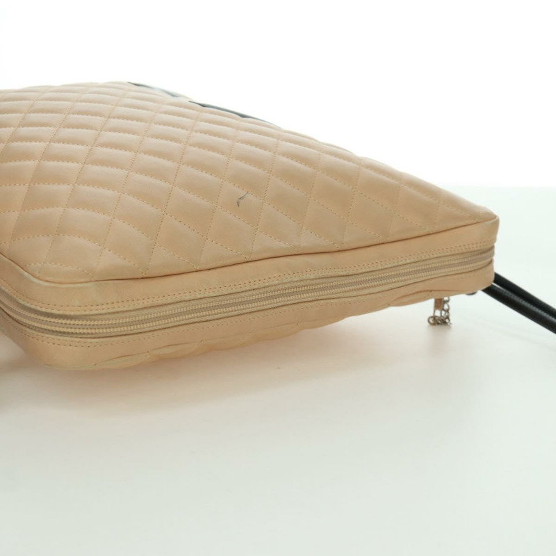 【日本直送】香奈兒 Cambon 系列絎縫單肩包，羊皮材質，米色/黑色，CC 認證，型號 am10849V-7