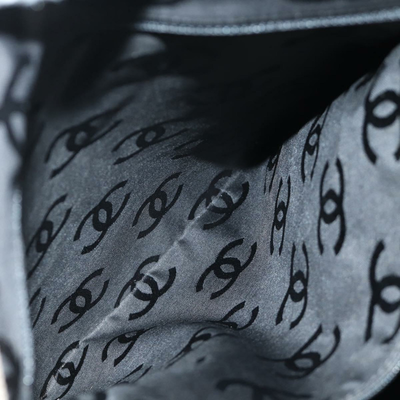 【日本直送】香奈兒 Cambon 系列絎縫單肩包，羊皮材質，米色/黑色，CC 認證，型號 am10849V-22