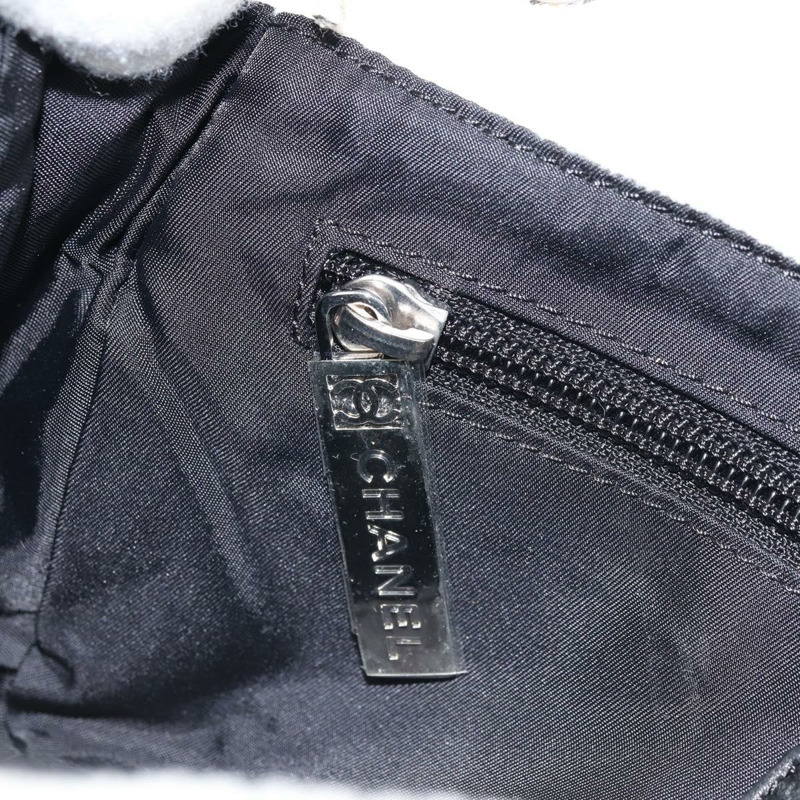 【日本直送】香奈兒鏈單背包 白色 銀色 CC 標誌 Auth 171518A-20