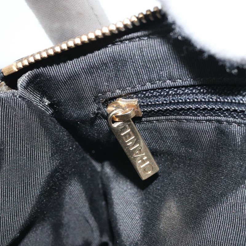 【日本直送】香奈兒 Choco Bar 手袋，羊皮材質，黑色，金色雙C標誌，正品編號 171545V-18