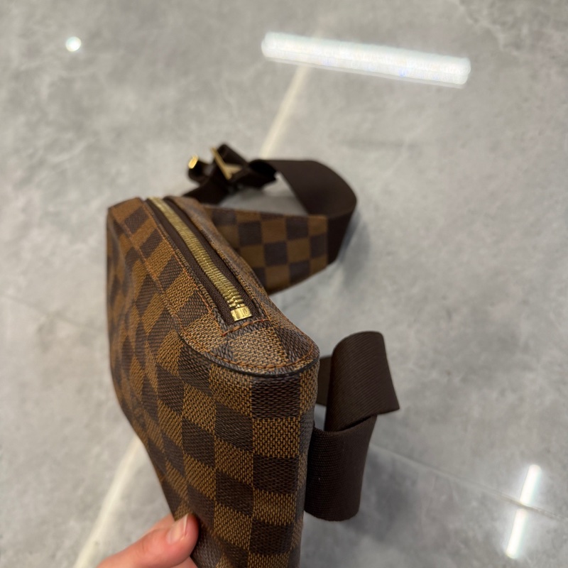 LouisVuitton路易威登 棕色 棋盤格 蛋蛋包 胸包 腰包無附件-4