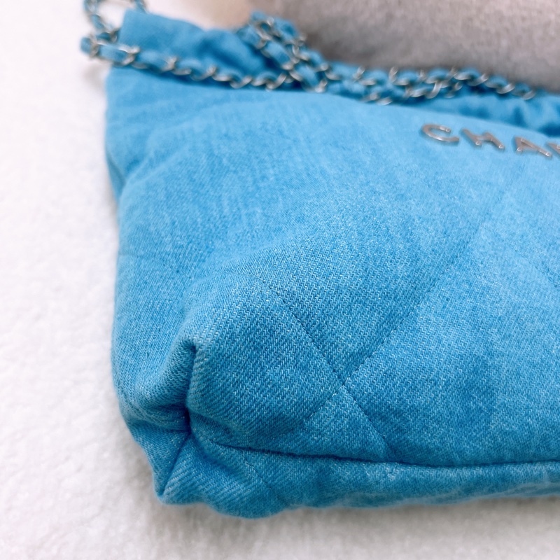 全新 Chanel 22 小號丹寧牛仔托特包-4