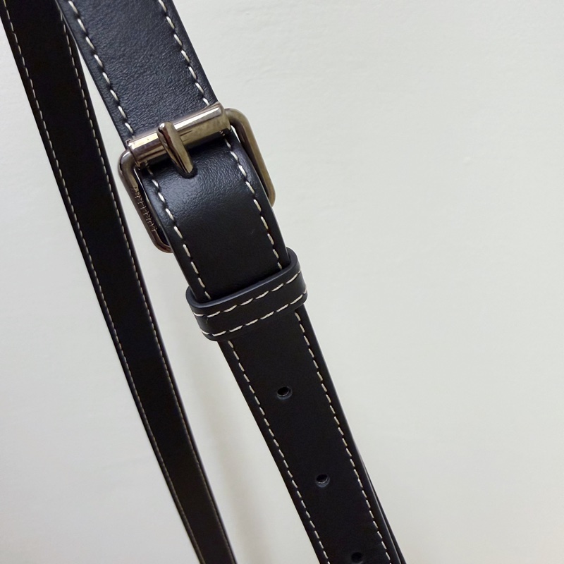 內裡膜都還在 無瑕疵 9.9新 Burberry 基本款 男女 斜背包-16