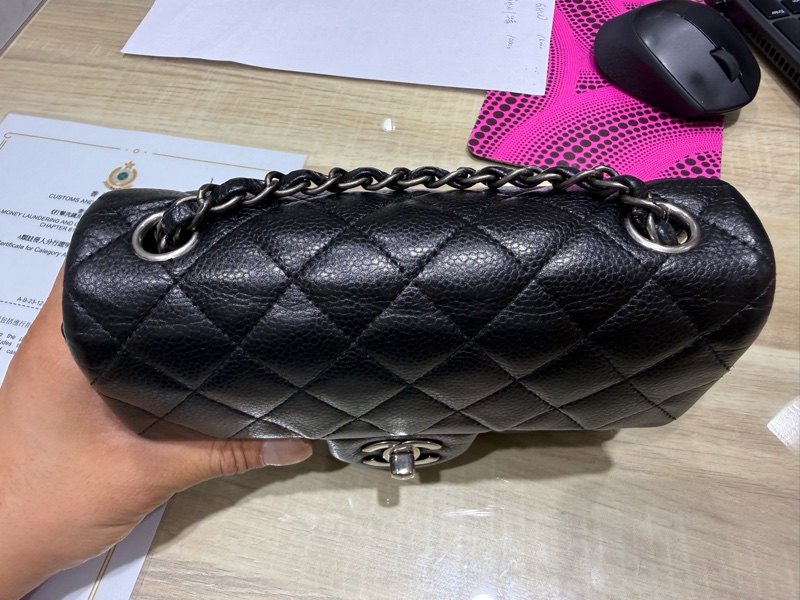 Chanel classic flap 20 cm-1