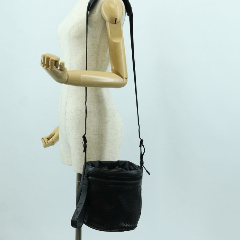 【日本直送】BOTTEGA VENETA 黑色真皮單肩包 正品 bs33399V-20