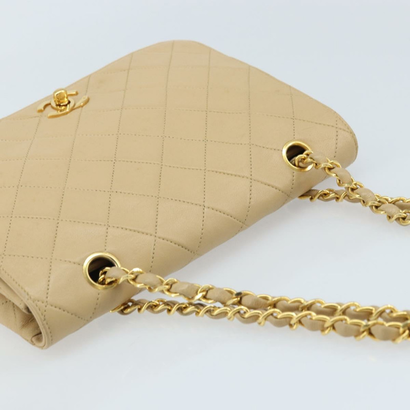 【日本直送】香奈兒 (CHANEL) 絎縫鏈條肩背包，羊皮材質，米色，金色雙C標誌，正品編號 172994SAV-5