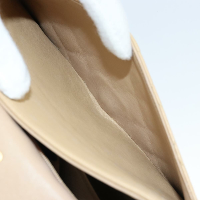 【日本直送】香奈兒 (CHANEL) 絎縫鏈條肩背包，羊皮材質，米色，金色雙C標誌，正品編號 172994SAV-24