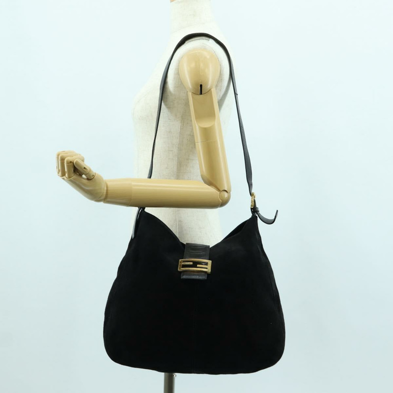 【日本直送】FENDI Mamma Baguette 肩背包 麂皮 黑色 金色 正品 172703A-24