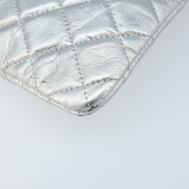 【日本直送】香奈兒 (CHANEL) Matelasse 手拿包 小牛皮 銀色 CC 標誌 Auth 171508A-10