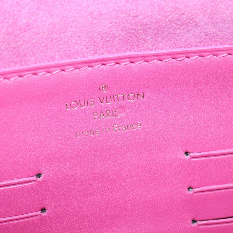 【日本直送】路易威登 Monogram Pochette Courtney 手袋，壓花皮革，粉紅色，正品 yk14516SAV-17