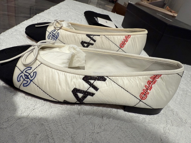 chanel 香奈兒芭蕾舞鞋 娃娃鞋 泛黃但全新 39號-2