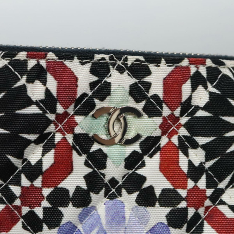 【日本直送】香奈兒棉白色手拿包 CC Auth 113828V-16