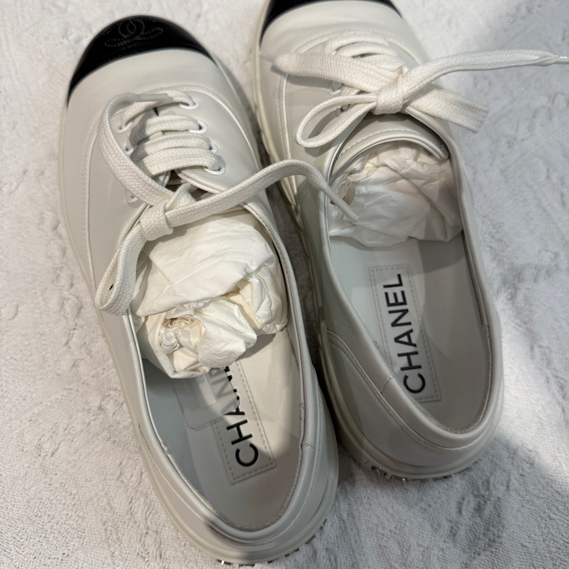 chanel香奈兒 小白鞋 全新-2
