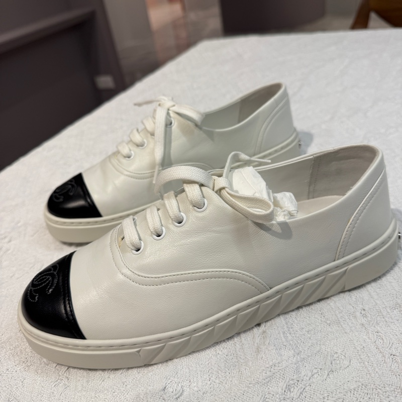 chanel香奈兒 小白鞋 全新-4