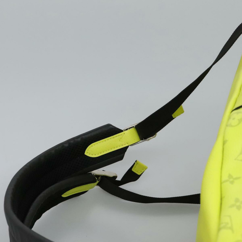 【日本直送】路易威登 Taigalama Discovery 雙肩包 黃色 M30228 LV Auth IN055V-15