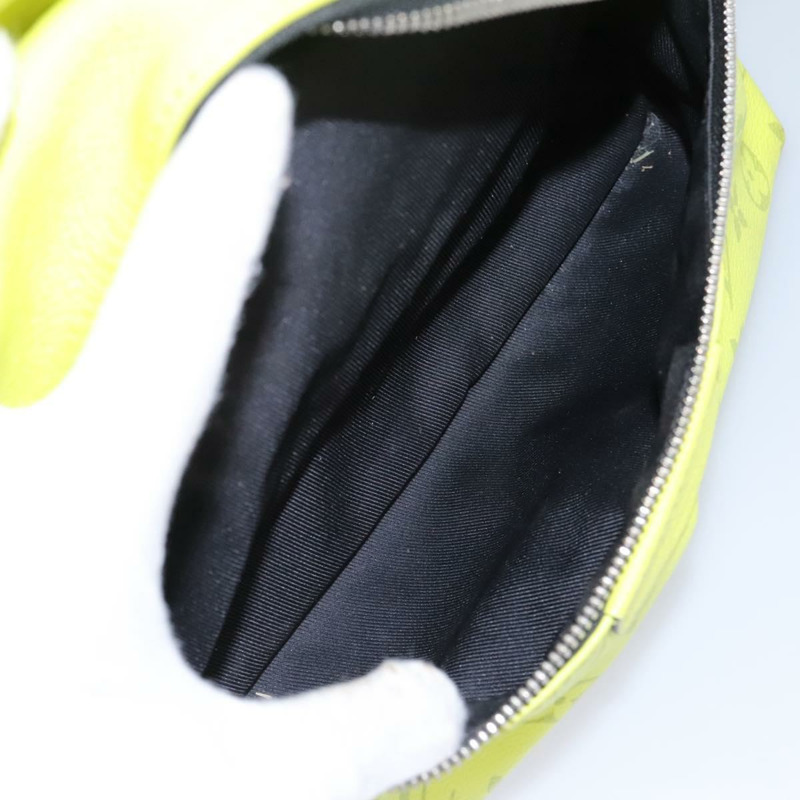 【日本直送】路易威登 Taigalama Discovery 雙肩包 黃色 M30228 LV Auth IN055V-23