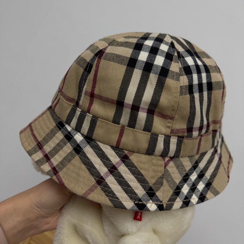 Burberry漁夫帽-3