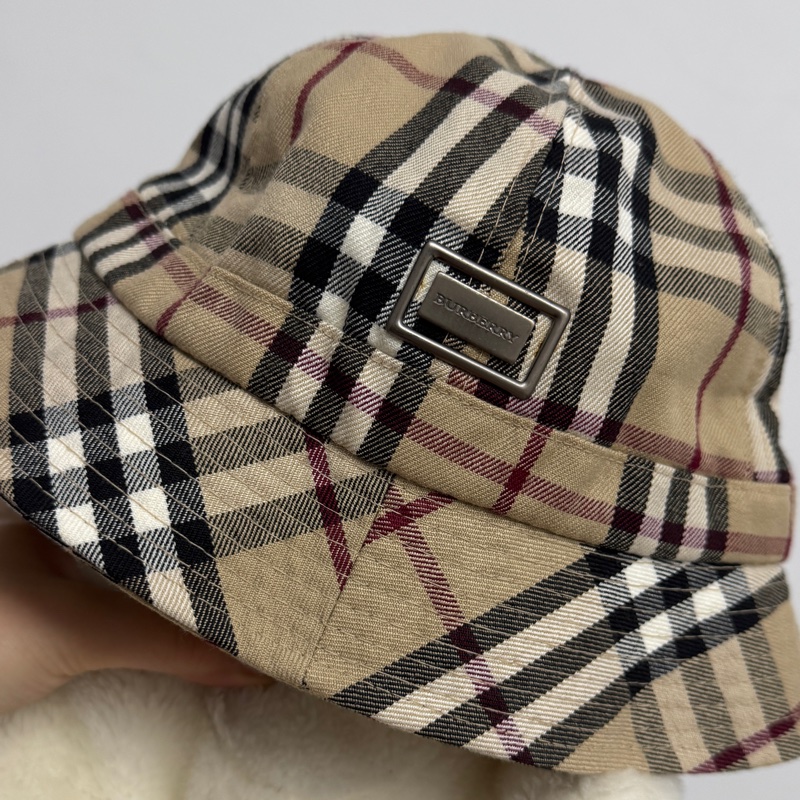 Burberry漁夫帽-7