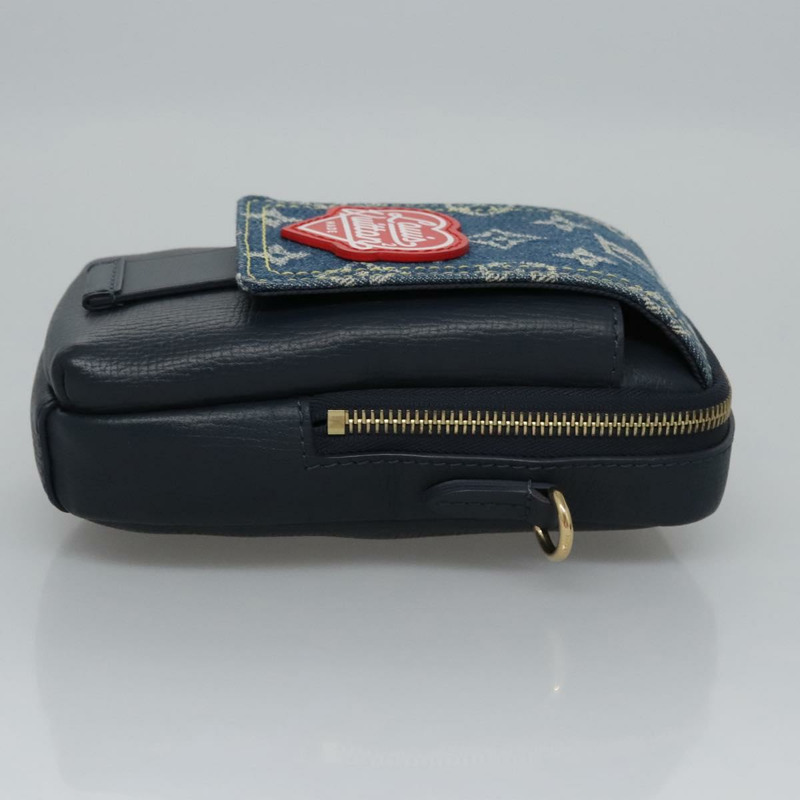 【日本直送】路易威登 LV 方形雙手機包 藍色 M81060 LV 正品 EC603SM-2