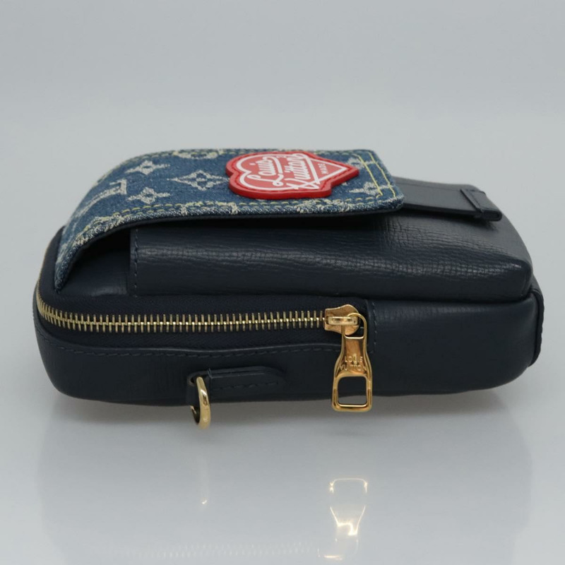 【日本直送】路易威登 LV 方形雙手機包 藍色 M81060 LV 正品 EC603SM-3