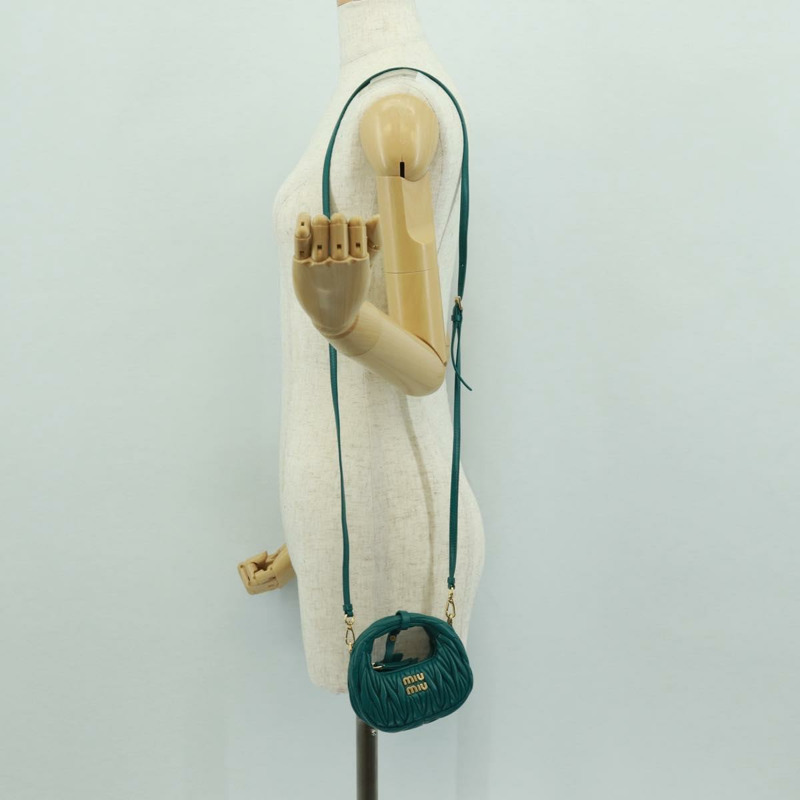 【日本直送】Miu Miu Matelasse Micro Hobo 單肩包，皮革材質，綠色/金色，正品，貨號 168972SM-22