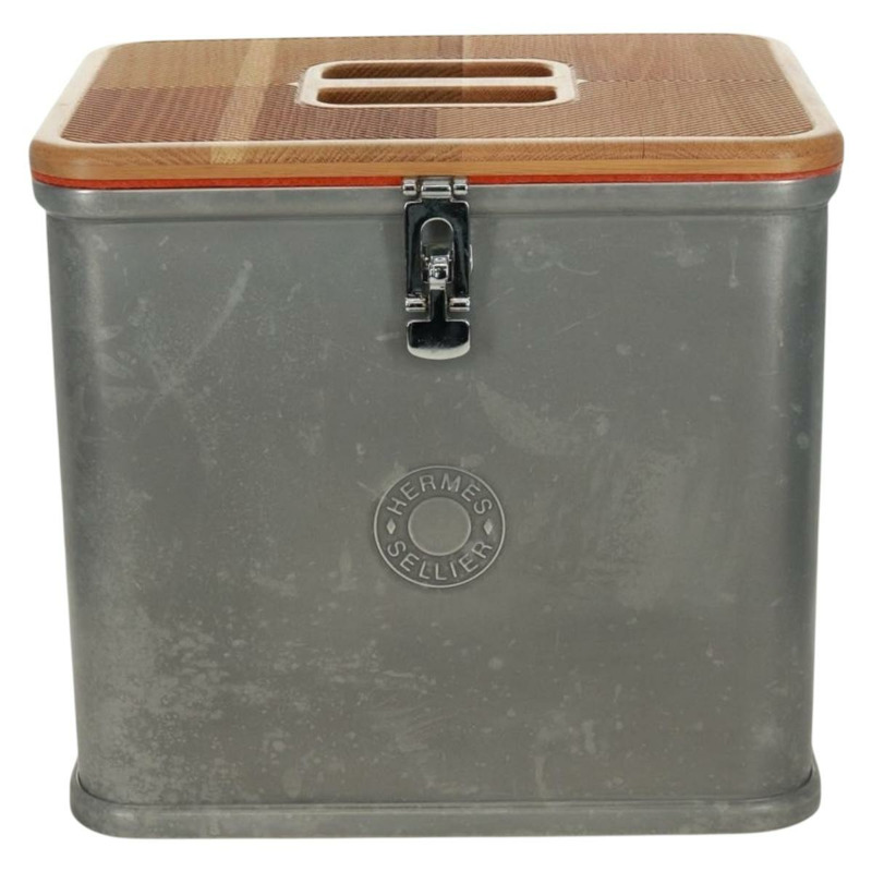 【日本直送】愛馬仕男士理容盒，金屬材質，灰色/銀色，正品編號 168944SAV-12