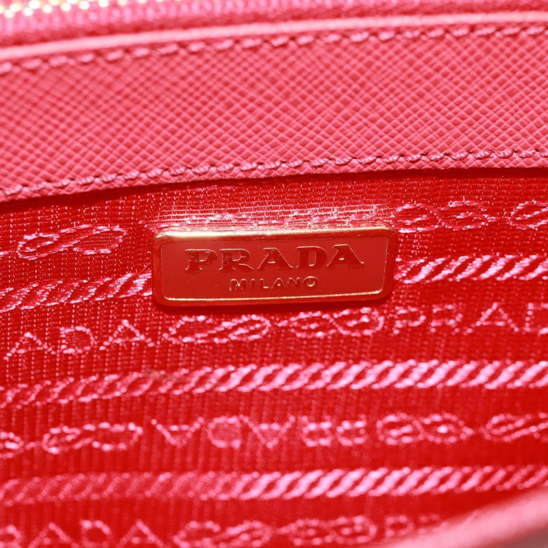【日本直送】PRADA 鏈條肩包皮夾 Safiano 皮革 紅色 金色 Auth 168938V-23