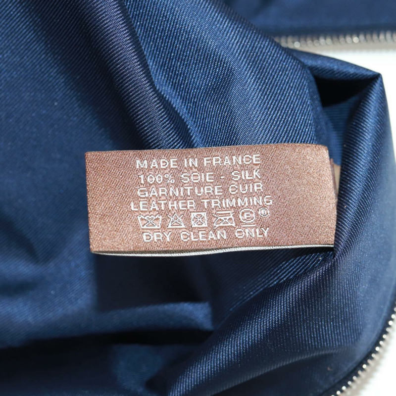 【日本直送】愛馬仕 Ousdevoyage PM 手拿包 絲綢藍 正品 ti3647SM-21