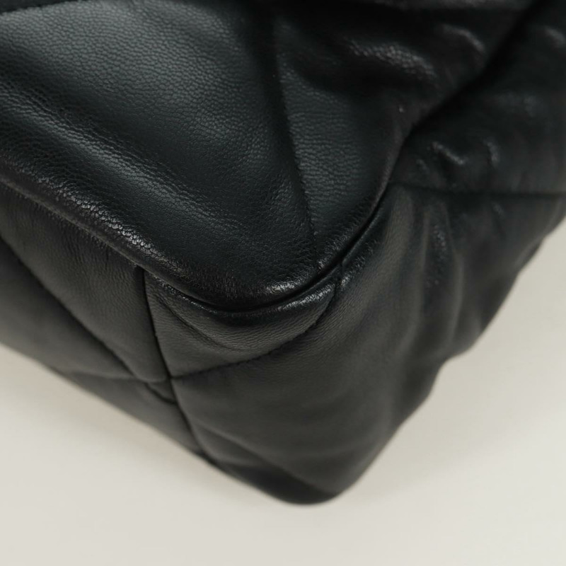 【日本直送】香奈兒 (CHANEL) 大號翻蓋鏈條包 Chanel 19 羊皮兩用包 黑色 金色 CC 標誌 Auth 161748SM-16