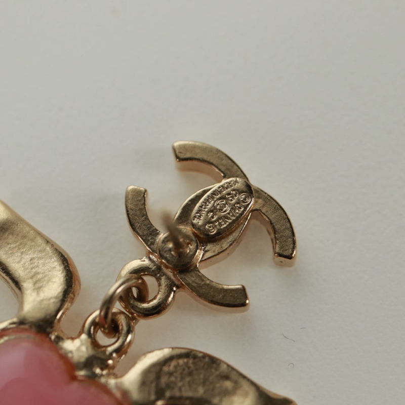 【日本直送】香奈兒 COCO 標誌搖擺心型穿孔金屬粉紅色 CC Auth 165836V-9