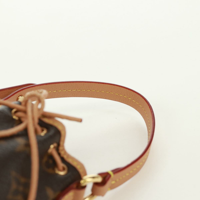 【日本直送】路易威登 Monogram Vivienne Micronoe 包飾 M00818 LV 正品 171855SAM-13