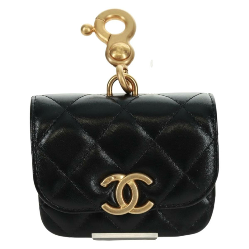 【日本直送】香奈兒 (CHANEL) Matelasse 黑色皮革手拿包，金色雙C標誌，正品編號 171856SAM-12