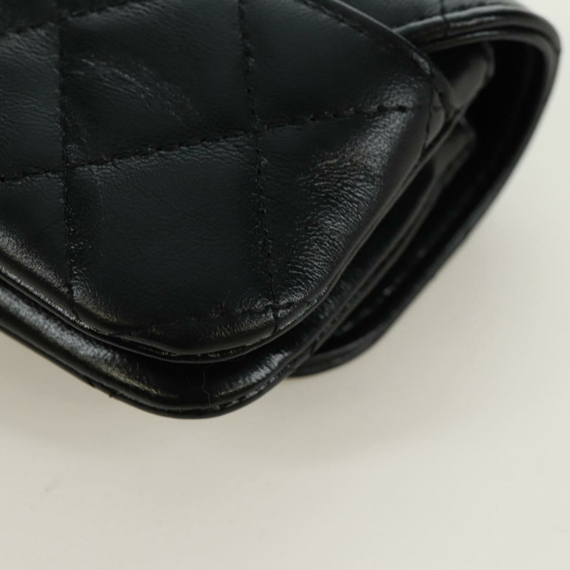 【日本直送】香奈兒 (CHANEL) Matelasse 黑色皮革手拿包，金色雙C標誌，正品編號 171856SAM-15