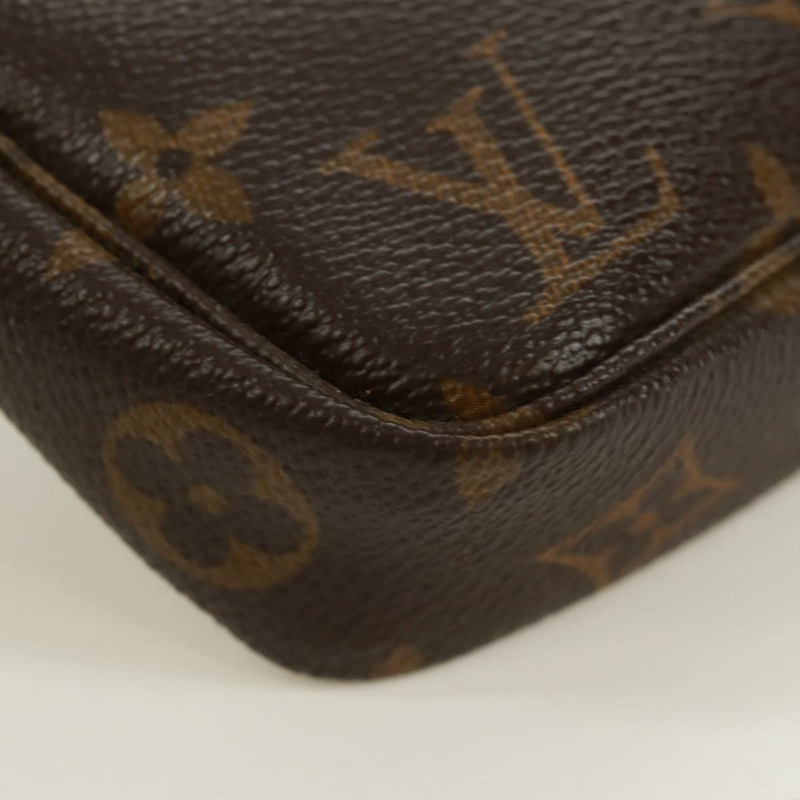 【日本直送】路易威登 Monogram 熊貓 Pochette Accessoires 手拿包 M51981 LV Auth 171830V-13