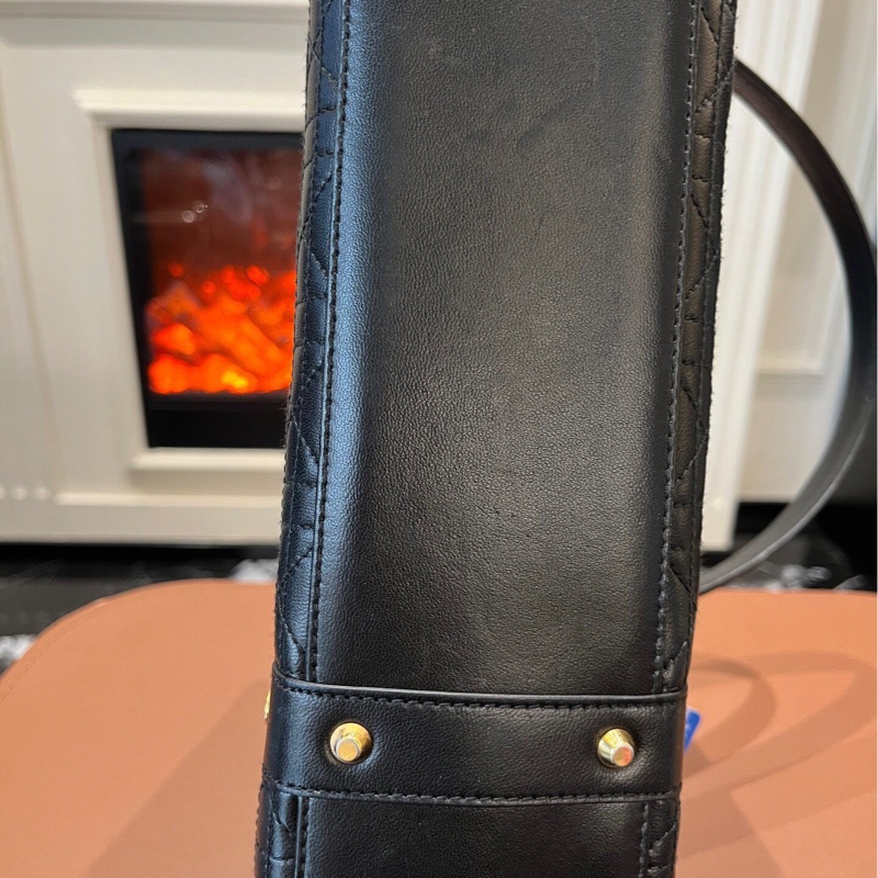 【1顆包背4季❗️經典圖案✨小資女孩👍🏻】Dior 中古橫版戴妃包 黑金羊皮 手提包 托特包-3