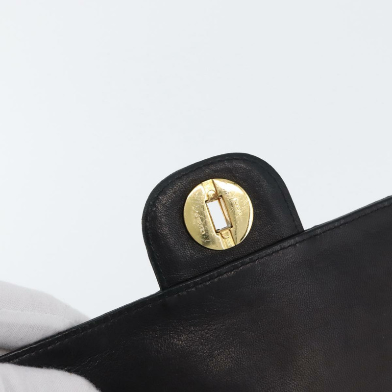 【日本直送】香奈兒 (CHANEL) 絎縫鏈條肩背包，羊皮材質，復古黑色，金色雙C標誌，正品編號 166840A-9