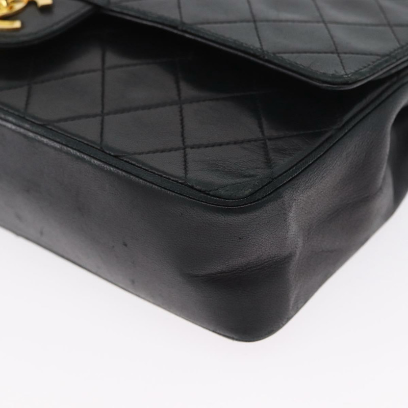 【日本直送】香奈兒 (CHANEL) 絎縫鏈條肩背包，羊皮材質，復古黑色，金色雙C標誌，正品編號 166840A-14