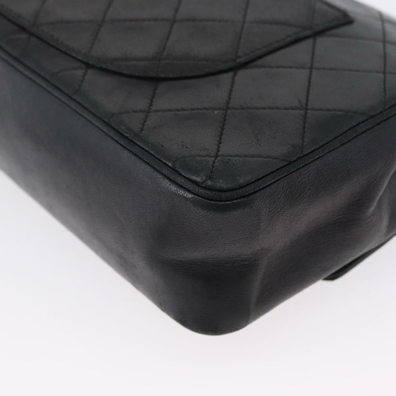 【日本直送】香奈兒 (CHANEL) 絎縫鏈條肩背包，羊皮材質，復古黑色，金色雙C標誌，正品編號 166840A-16