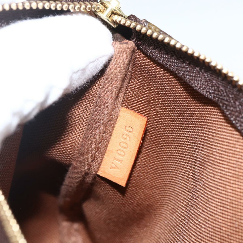 【日本直送】路易威登 Monogram 手拿包配件袋 M51980 LV 正品 am10813SAV-10