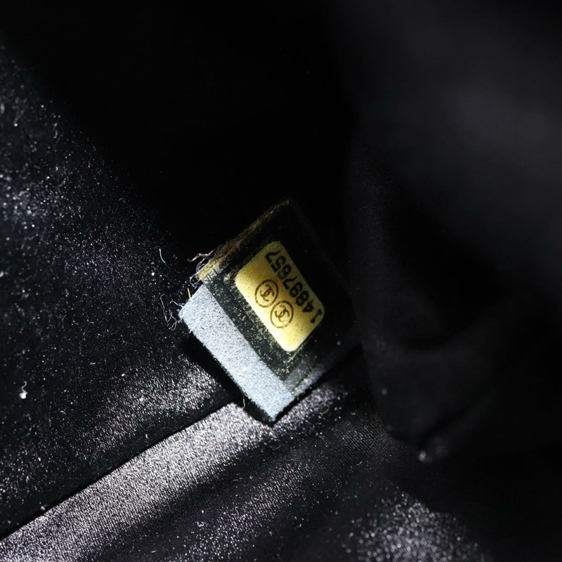 【日本直送】香奈兒 (CHANEL) 絎縫鏈條單背包 尼龍材質 灰色 銀色 CC 標誌 正品 170653SM-9