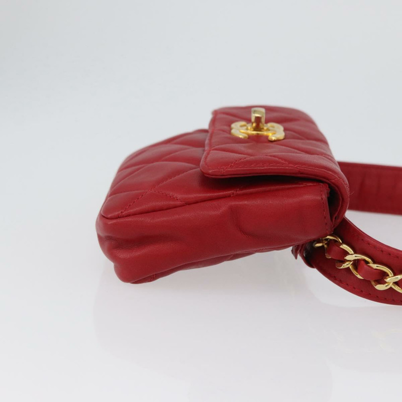 【日本直送】香奈兒 Matelasse 腰包，羊皮材質，紅色，金色雙C標誌，貨號 165374V-2