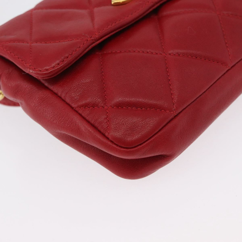 【日本直送】香奈兒 Matelasse 腰包，羊皮材質，紅色，金色雙C標誌，貨號 165374V-14