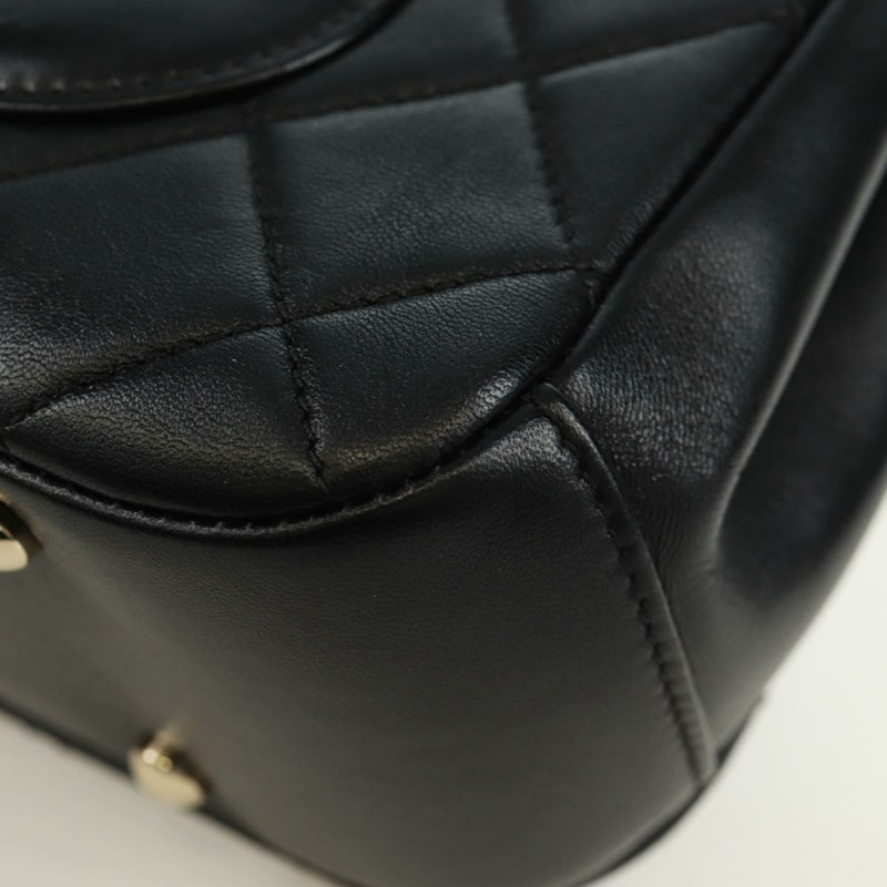 【日本直送】香奈兒單蓋絎縫23羊皮手提包，黑色雙C標誌，SK007SM-19