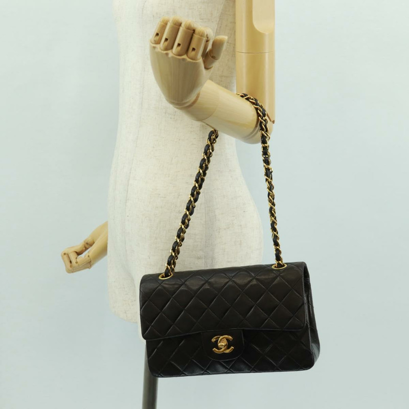 【日本直送】香奈兒雙蓋雙鏈絎縫23號包，羊皮材質，黑色，CC標誌，正品SK009SV-27