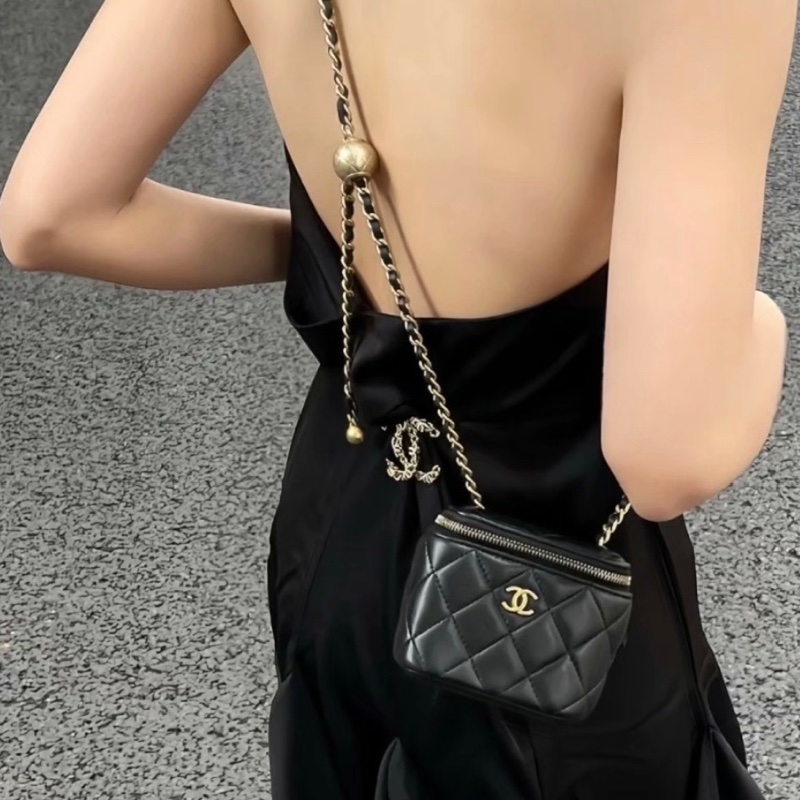 【97新 ✨ 全網最低價！】Chanel 香奈兒 金球 黑金 羊皮mini小盒子包（下單前先詢問庫存❗️）-0
