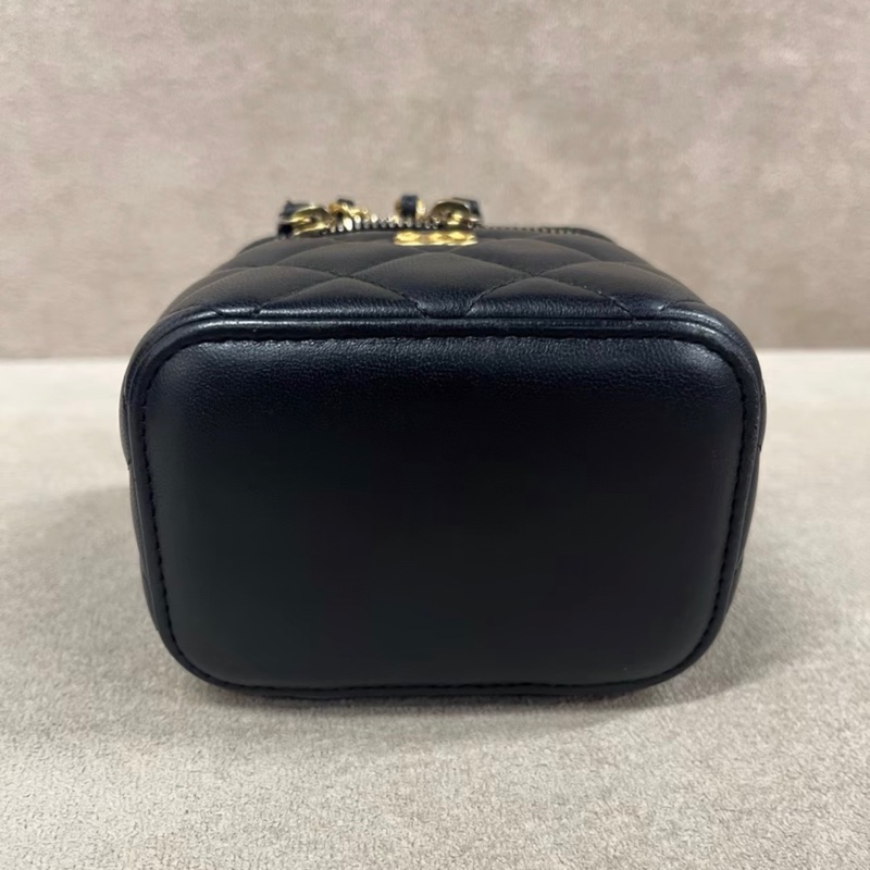 【97新 ✨ 全網最低價！】Chanel 香奈兒 金球 黑金 羊皮mini小盒子包（下單前先詢問庫存❗️）-8