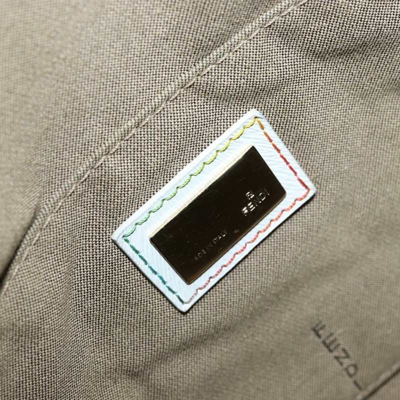 【日本直送】FENDI Zucca 帆布波士頓包 PVC 多色金色正品 173235V-19