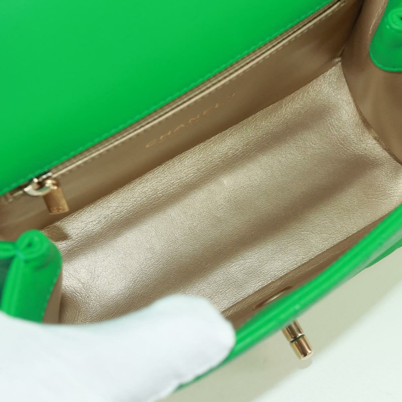 【日本直送】香奈兒 (CHANEL) Matelasse 頂部手柄鏈條包，皮革材質，兩用，綠色/金色雙C標誌，貨號 173128SM-8