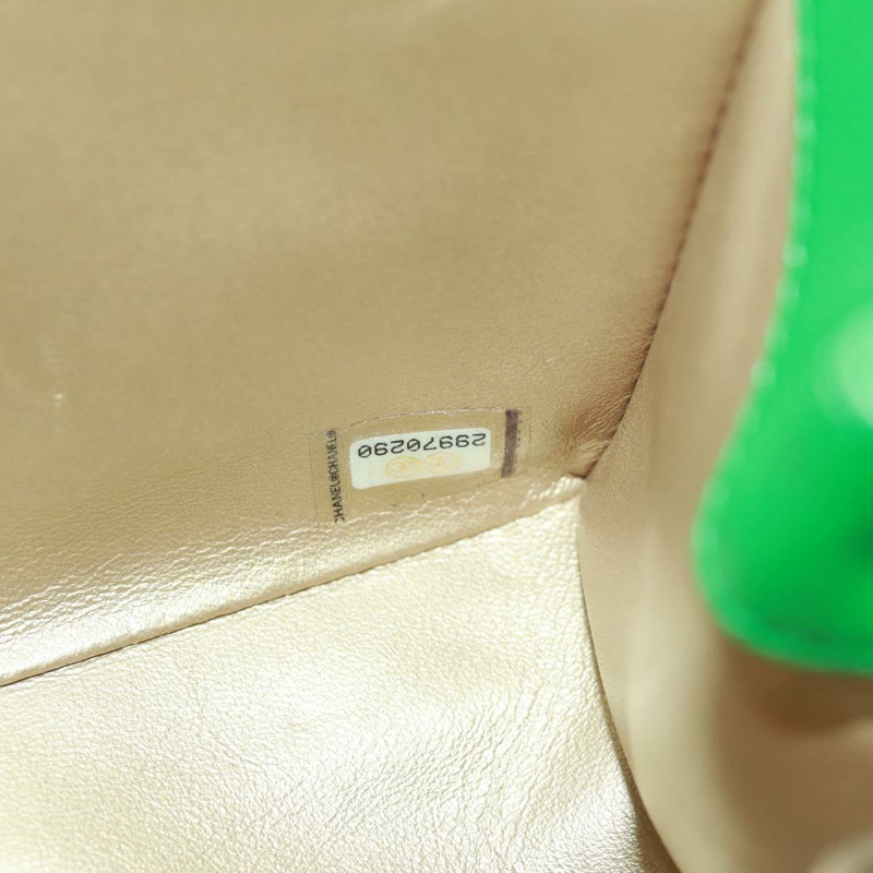 【日本直送】香奈兒 (CHANEL) Matelasse 頂部手柄鏈條包，皮革材質，兩用，綠色/金色雙C標誌，貨號 173128SM-9